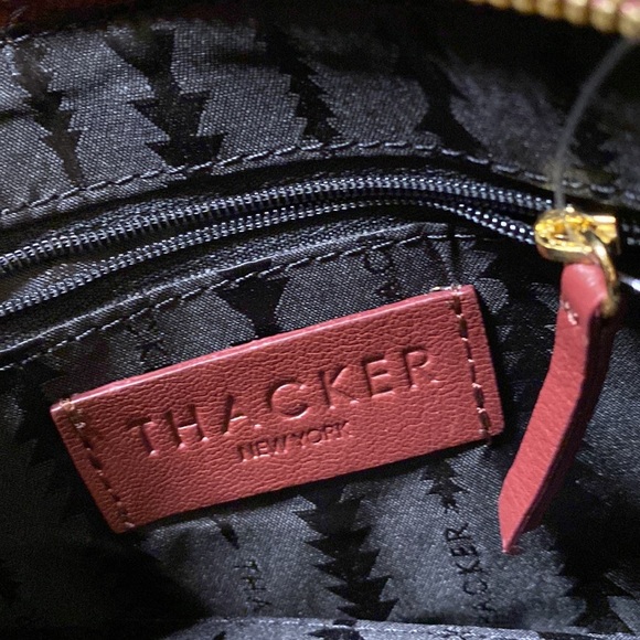 New w Tags genuine leather Thacker hands free wristlet with matching card case - Picture 6 of 12